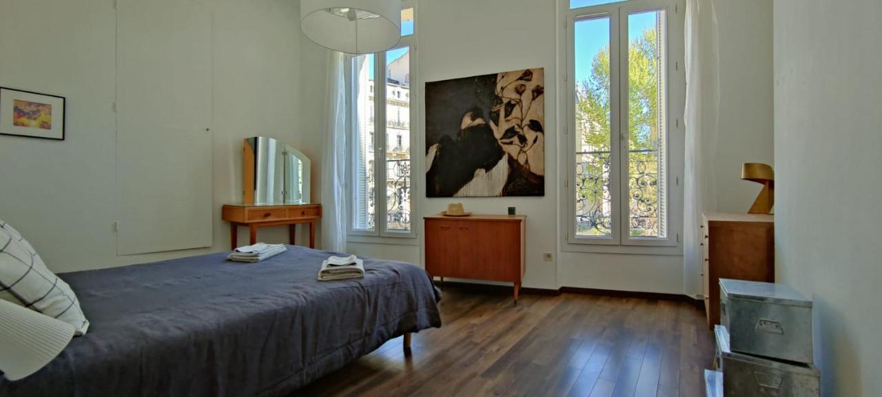 Grand Appartement Centre Ville Marseille Exteriör bild